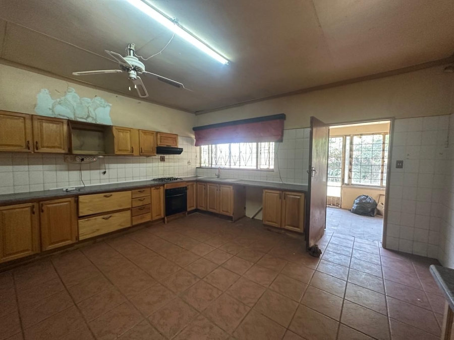 3 Bedroom Property for Sale in De Kroon A H North West